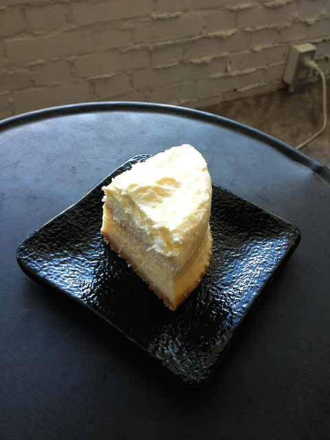 北海道産のクリームチーズケーキ